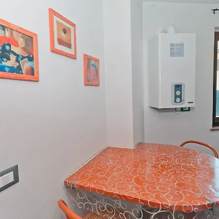 Delightful House In Italy 2 -la Genza Apartment