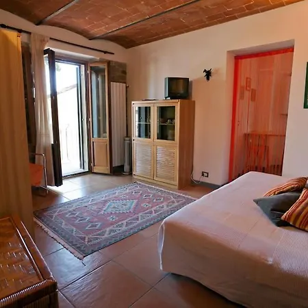 Delightful House In Italy 2 -la Genza Tuoro sul Trasimeno