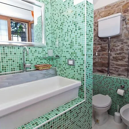 Delightful House In Italy 2 -la Genza Apartment *